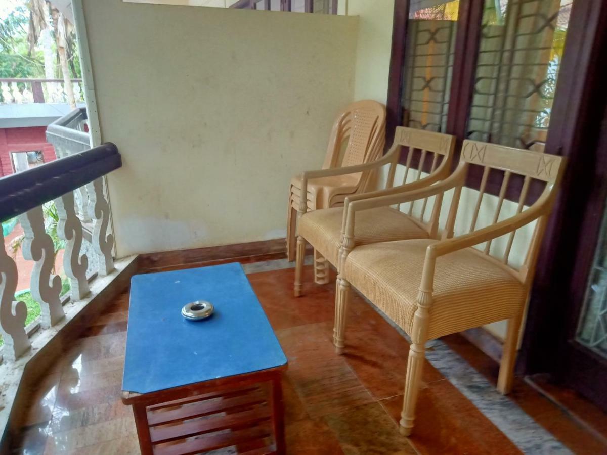 Sea Breeze Beach Resort Mahabalipuram Exteriör bild